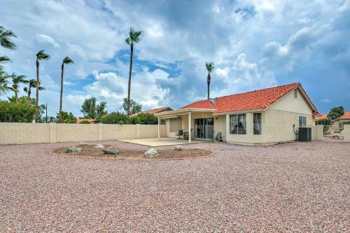Sun Lakes Home In 55 And Community With Amenities!