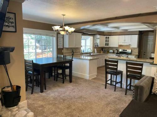 Fox Farm Villa In Highly Desired Location 3 Bedrooms 2 Bath + Back Yard