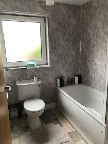 Apartamento Apt Lisburn Rd/queens Area, 2 Bedroom, Sleeps 4