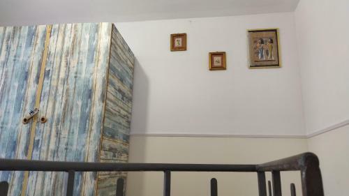 Logghia House
