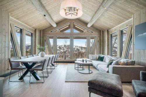 New Luxuary Cabin With Perfect Location On Geilo.