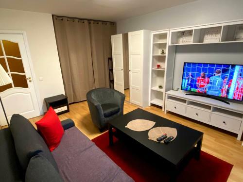 Vilnius Central Studio Apartment And Parking