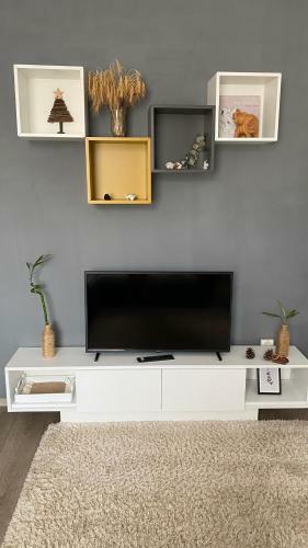 Cosy, Modern Apartment In A Quiet Neighbourhoor