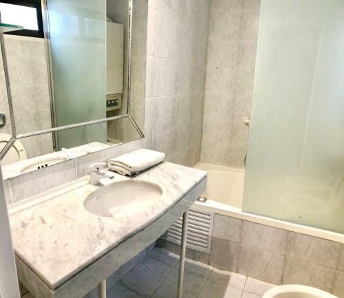 Apartamento Arce 755 - Modern & Bright - Las Ca�itas - Best Location