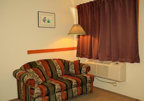 Cariboo Lodge