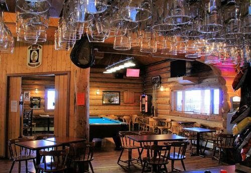Cariboo Lodge