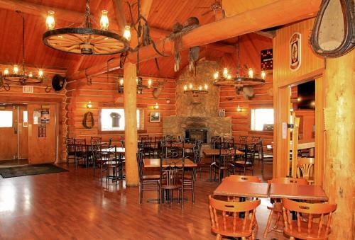 Cariboo Lodge