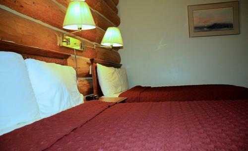 Cariboo Lodge