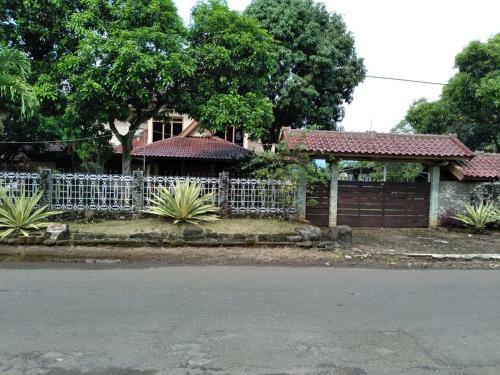 Hostal Villa Melati Kuningan