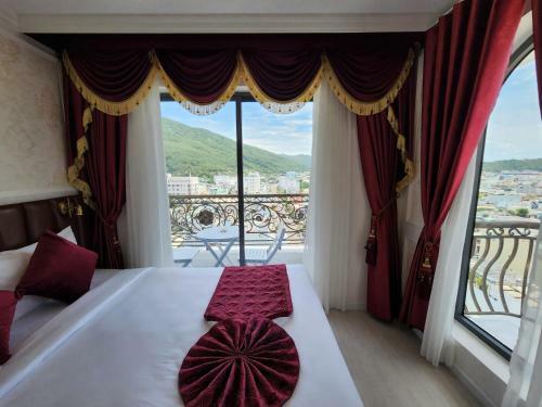 Dezon Hotel