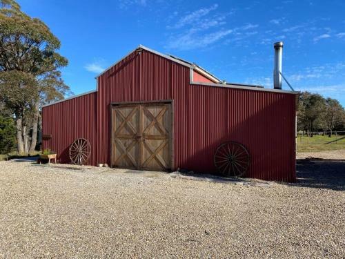 Somerton Barn: Alpacas, Cattle & Amazing Views