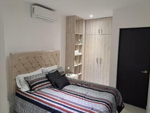 Apartamento Macro 1a