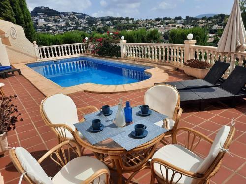 Traditional Villa In Benissa, Perfect For Families