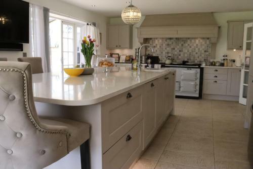 Hostal York Cottage House & Spa