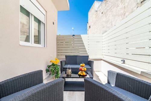 Apartamento Comfy House For Families & Couples With Backyard