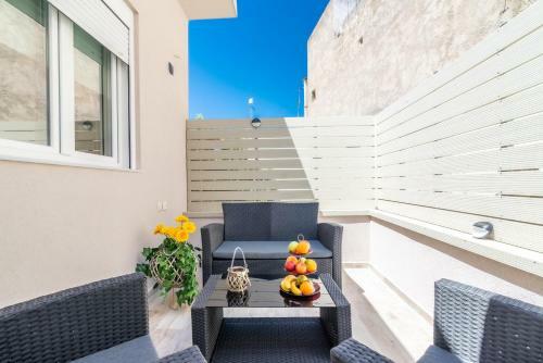 Apartamento Comfy House For Families & Couples With Backyard