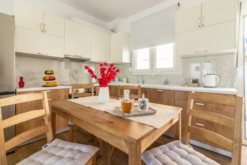 Apartamento Comfy House For Families & Couples With Backyard
