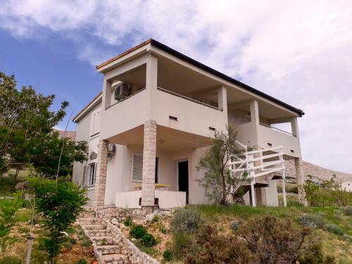 New&charming Sea View M&m Apartment In Pag