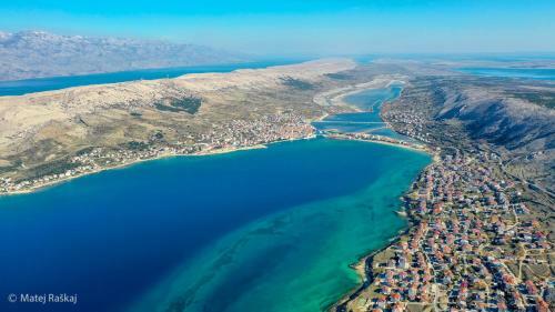 New&charming Sea View M&m Apartment In Pag