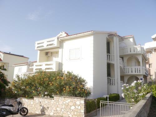 Apartments Kate In Center Of Novalja