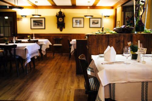 Hostal Hotel Adler B�rental