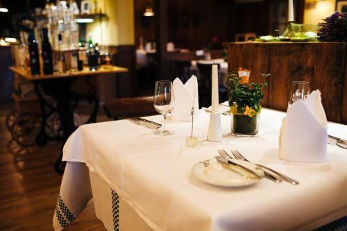 Hostal Hotel Adler B�rental