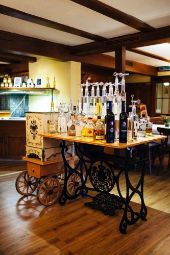 Hostal Hotel Adler B�rental