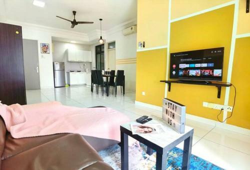 Apartamento B1606 Platino Paradigmmall Netflix Poolviewstay