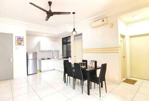 Apartamento B1606 Platino Paradigmmall Netflix Poolviewstay