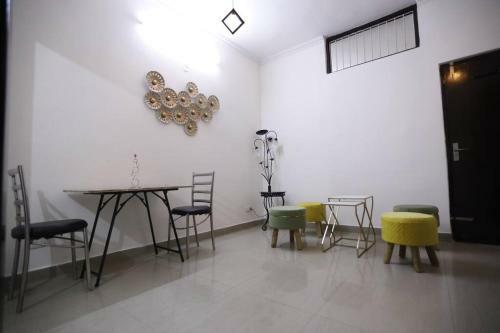 Apartamento Casa de Vacacion@gurgaon- 5 Min. From Dlf Cyberhub