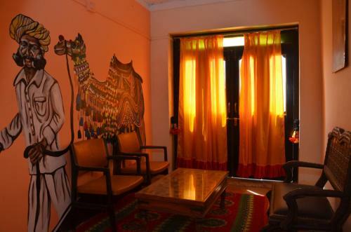 Hotel Deepak Rest House