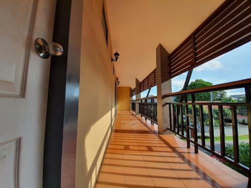 Hotel Grand Lanna Lotus Resort