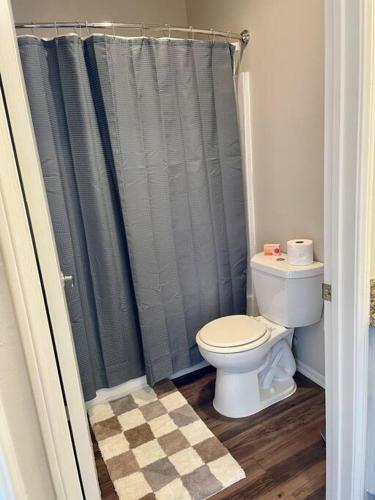 Apartamento New 2bd/2br Condominium In Weho! 2 Parking/pool