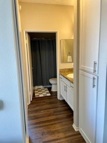 Apartamento New 2bd/2br Condominium In Weho! 2 Parking/pool