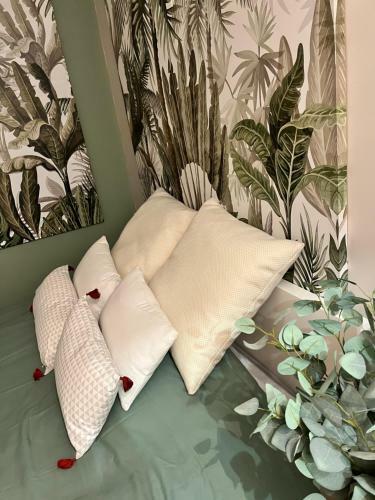 Samandine Home