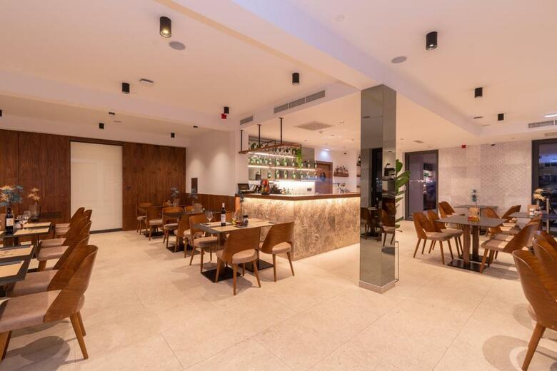Hotel Batuda