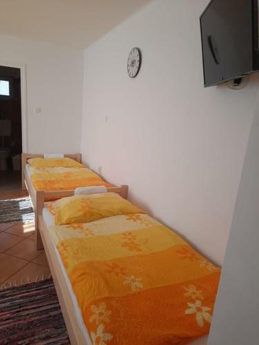 Hostal Balassa Csal�di Apartman