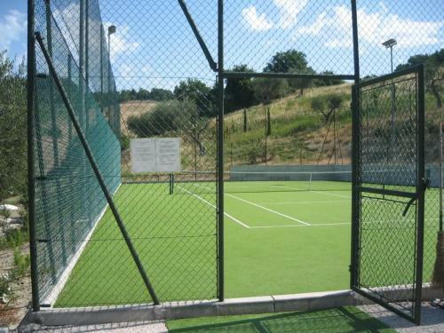 Apartamento Beautiful Marche Views With Pool & Tennis Courts