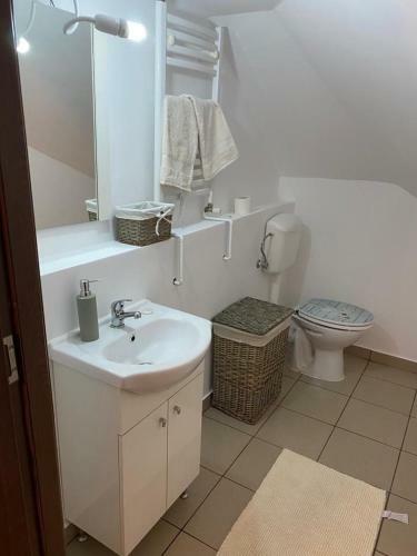 Hostal Callia Residence