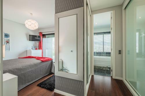 Moradia T3 Geminada Em Santo Ant�nio, Funchal