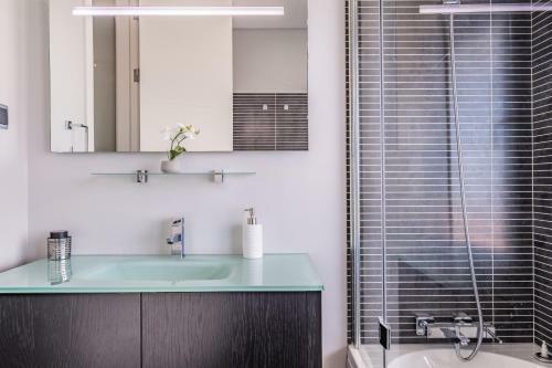 Moradia T3 Geminada Em Santo Ant�nio, Funchal