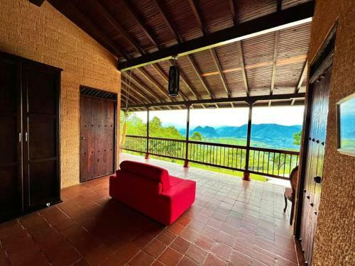 Estad�a En Hermosa Finca Con Piscina