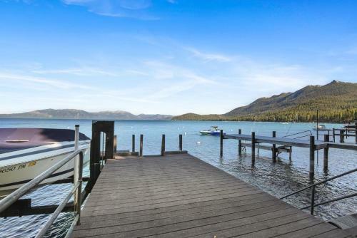 Mesmerizing Meeks Bay