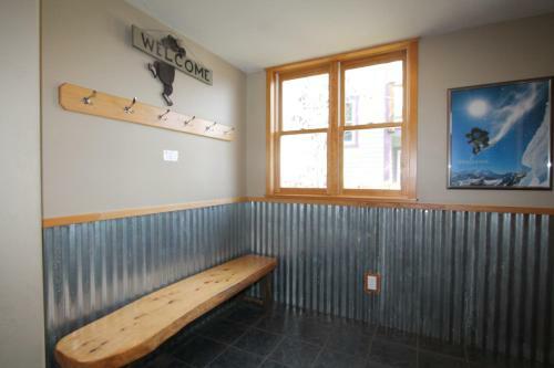 The Red Lady Cute 2bd2ba Townhouse In Crested Butte