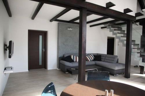 Spacious Luxury Apartment In The City Centre