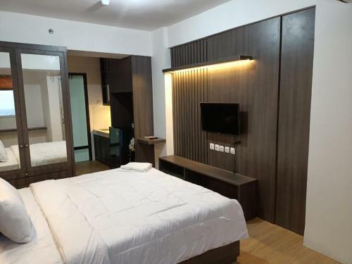 Hotel Apartment Gunung Putri Square By Leo Rooms