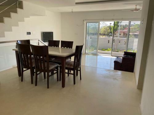 Galaxy 4bhk Villa