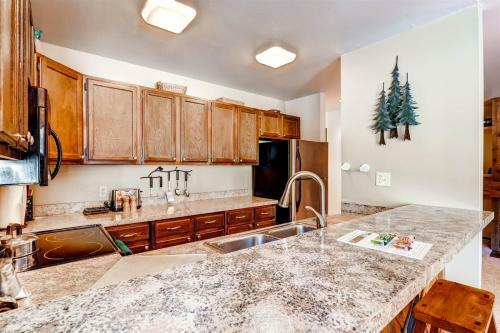 Apartamento 1 Bedroom Condo In Keystone - West Keystone