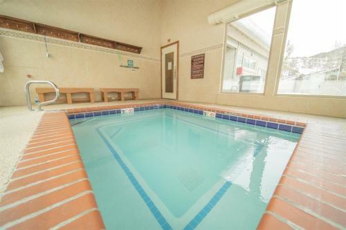 Apartamento 1 Bedroom Condo In Keystone - West Keystone