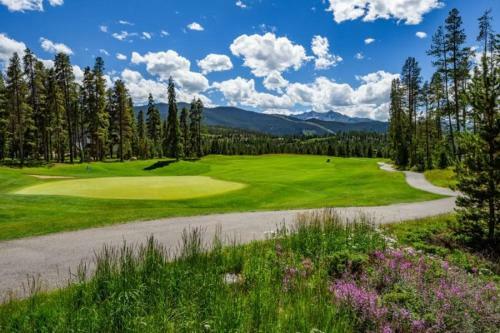 Apartamento 1 Bedroom Condo In Keystone - West Keystone